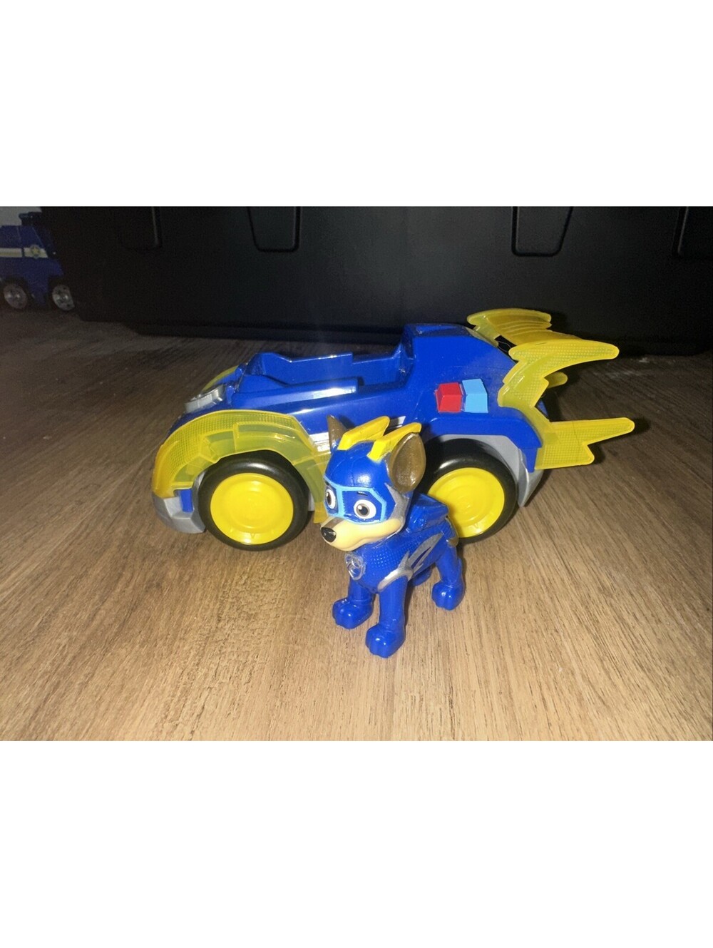 Paw Patrol Mighty Pups Super Paws Chase Deluxe Blue Vehicle Needs Batteries